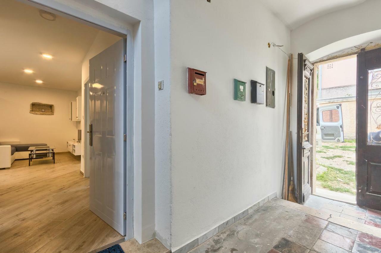 Apartment Petra Пула Экстерьер фото